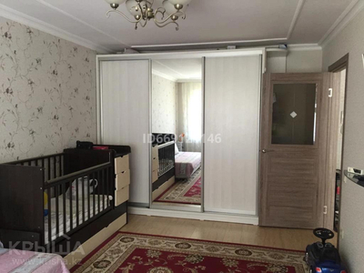 1-комнатная квартира, 32 м², 1/5 этаж, Куйши дина 2/1