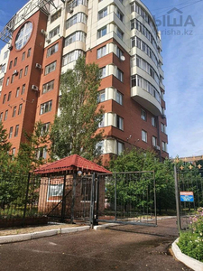 3-комнатная квартира, 145 м², 1/12 этаж, Азербайжана Мамбетова 2