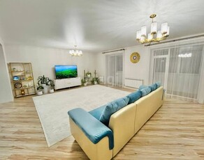 3-комн. квартира , 135м² , 4/10 этаж