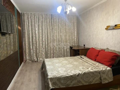 Продажа 1-комнатной квартиры, 33 м, Жандосова, дом 75