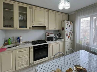 Продажа 4-комнатной квартиры, 83 м, Тургута Озала