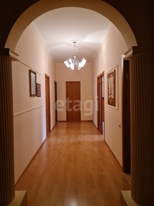 3-комн. квартира , 135.6м² , 3/6 этаж