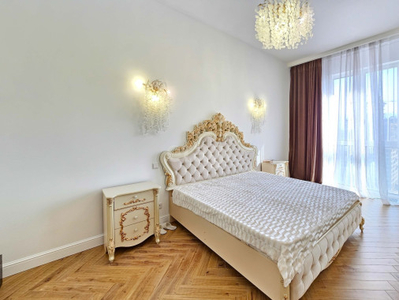 Продажа 3-комнатной квартиры, 113 м, Сейфуллина, дом 574