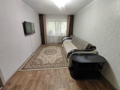 Продажа 3-комнатной квартиры, 55 м, Алиханова, дом 28/1