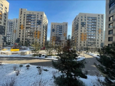 Продажа 4-комнатной квартиры, 100 м, Тажибаевой, дом 157