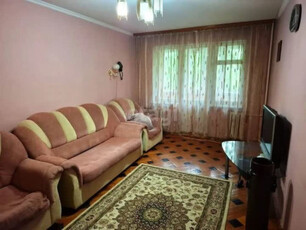 Продажа 3-комнатной квартиры, 59 м, Сайран мкр-н, дом 10