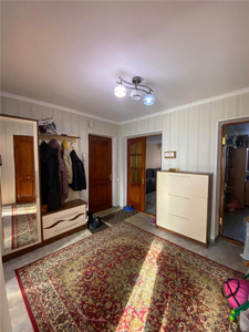 Продажа 4-комнатной квартиры, 65 м, Аманжолова (Кривогуза), дом 67