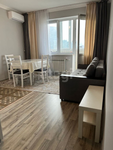 Продажа 2-комнатной квартиры, 46 м, Бальзака, дом 8