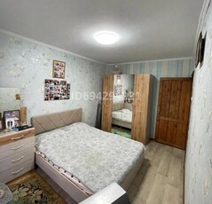 3 комнатная квартира, карменова 76