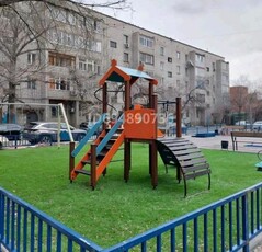 3 комнатная квартира, Достоевского 97 — Район Акимата