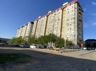 4 комнатная квартира, Авангард 23а — Находится рядом с 3 и 19 школой