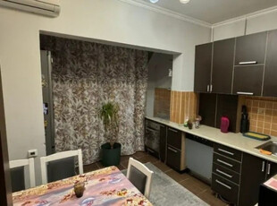 Продажа 2-комнатной квартиры, 60 м, Алмагуль мкр-н, дом 17