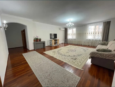 4-комн. квартира , 171м² , 2/4 этаж