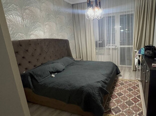 Продажа 4-комнатной квартиры, 115 м, Бектурова, дом 3