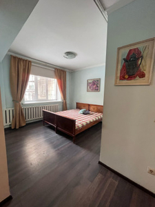 Аренда 1-комнатной квартиры, 30 м, Каирбекова