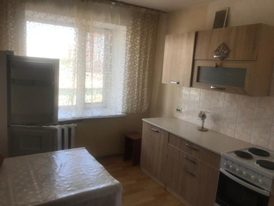 Продажа 3-комнатной квартиры, 76 м, Азербаева, дом 8