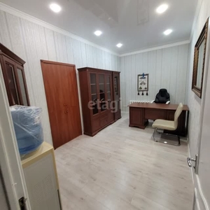 4-комн. квартира , 130м² , 1/5 этаж