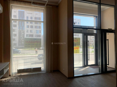 Помещение площадью 170 м², проспект Кабанбай Батыра — проспект Улы Дала