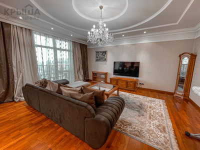 2-комнатная квартира, 104 м², 3/6 этаж, Санаторная