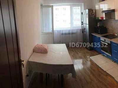 2-комнатная квартира, 70 м², 8/17 этаж, мкр Мамыр-1 29