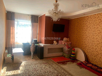 2-комнатная квартира, 72.5 м², 2/9 этаж, Сембинова 9 — Кенесары