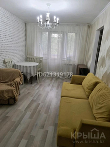 3-комнатная квартира, 60 м², 3/4 этаж, Панфилова 37