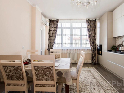 3-комнатная квартира, 95.5 м², 9/10 этаж, мкр Аксай-1А 26 — Момышулы