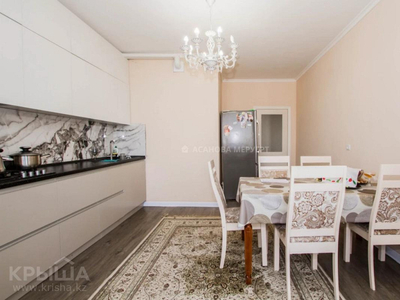 3-комнатная квартира, 95.5 м², 9/10 этаж, мкр Аксай-1А 28Б