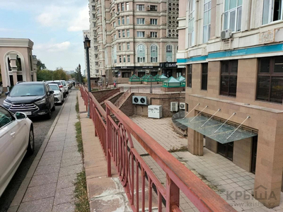 Помещение площадью 3254 м², Навои 208/6 — Торайгырова