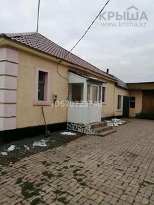 4-комнатный дом, 120 м², 5.7 сот., Уркер, Науырызбай батыр 5 — Амре Кашаубаев