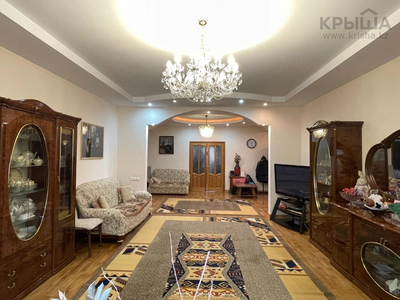 4-комнатная квартира, 200 м², 2/9 этаж, Богенбай батыра 81 — Зенкова