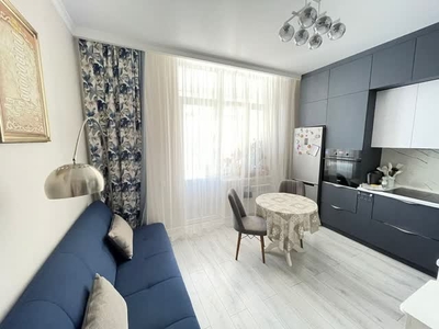 2-комн. квартира , 45м² , 3/18 этаж