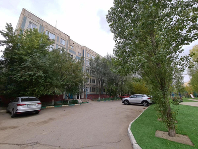 3-комнатная квартира, 68 м², 1/5 этаж, Каныша Сатпаева 13/3