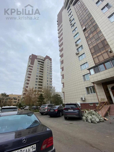 3-комнатная квартира, 90 м², 8/15 этаж, проспект Кабанбай Батыра 2/3