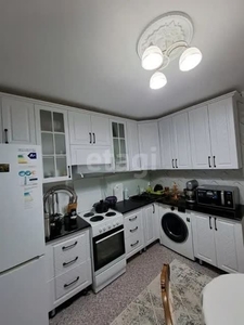 2-комн. квартира , 60м² , 1/4 этаж