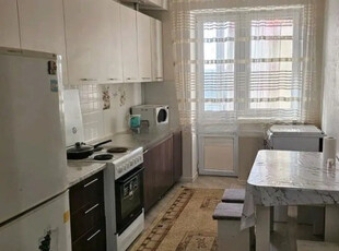 Продажа 2-комнатной квартиры, 55 м, Райымбека, дом 206/12