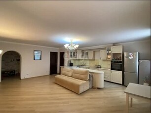 2-комн. квартира , 70м² , 2/10 этаж