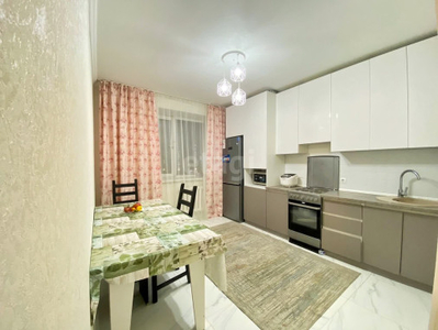 Продажа 1-комнатной квартиры, 42 м, Тлендиева, дом 16