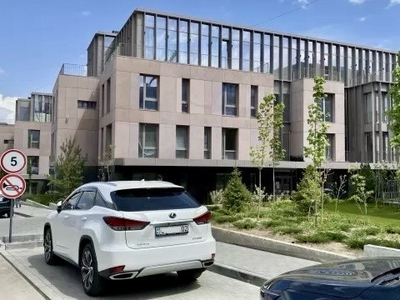 Продажа 4-комнатной квартиры, 164 м, Рахат мкр-н, дом 24