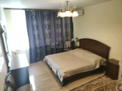 Продажа 4-комнатной квартиры, 104 м, Кунаева, дом 163