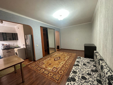 Продажа 1-комнатной квартиры, 31 м, Ержанова, дом 38