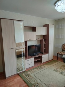 1 ком кв., НИШ, бензострй, 85+