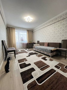 Продажа 2-комнатной квартиры, 45 м, Потанина