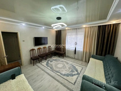 Продажа 3-комнатной квартиры, 68 м, Шахтеров, дом 5