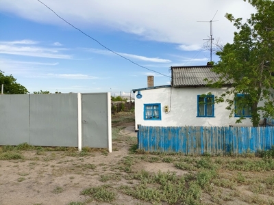 Продам дом п. Ленинский