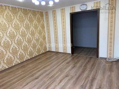 3-комнатная квартира, 64 м², 6/9 этаж, Толстого 68