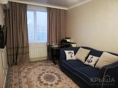 3-комнатная квартира, 76 м², 14/14 этаж, мкр Акбулак, 1-я улица — Момышулы