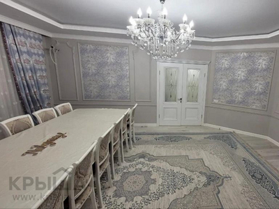 4-комнатная квартира, 130 м², 4/5 этаж, мкр. Батыс-2 21 м