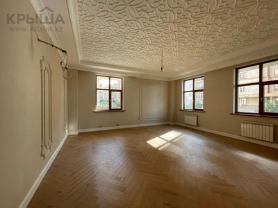 4-комнатная квартира, 151 м², 1/7 этаж, мкр Мирас