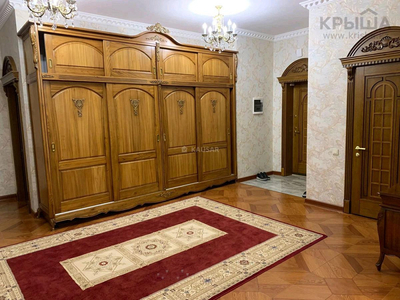 5-комнатная квартира, 225 м², 2/6 этаж, Сыганак 14